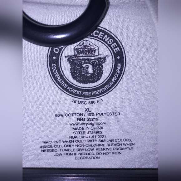 Smokey the bear top - Picture 2 of 3